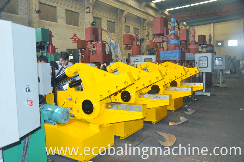 hydraulic metal shear